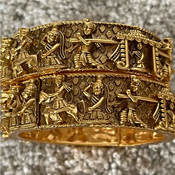 2 Doli bangles in 22K antique gold plated. - Picture 2 of 10